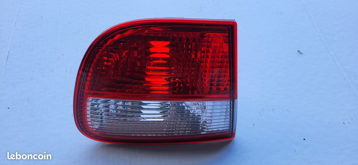Feux arrière SEAT Léon 2000-06 (image 1)