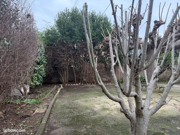 Vente RDC MAISON AVEC JARDIN CENTRE LA FARLEDE