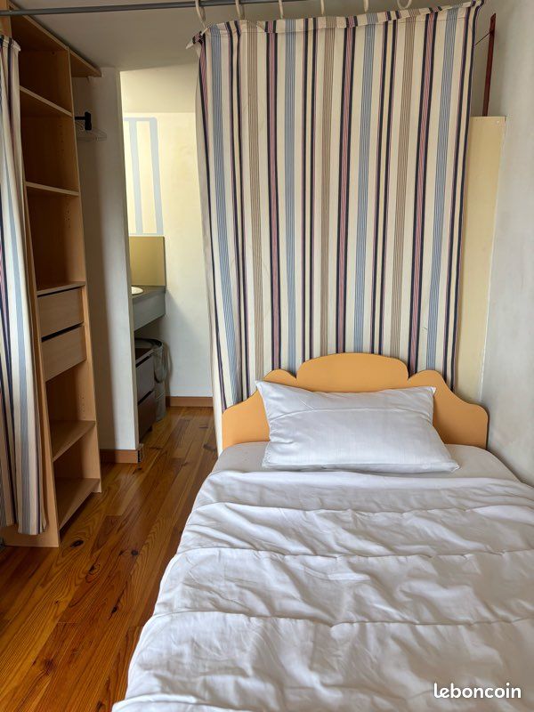 Appartement 1 pièce 16 m² · à Pessac · 16 m² · 470 €/mois
