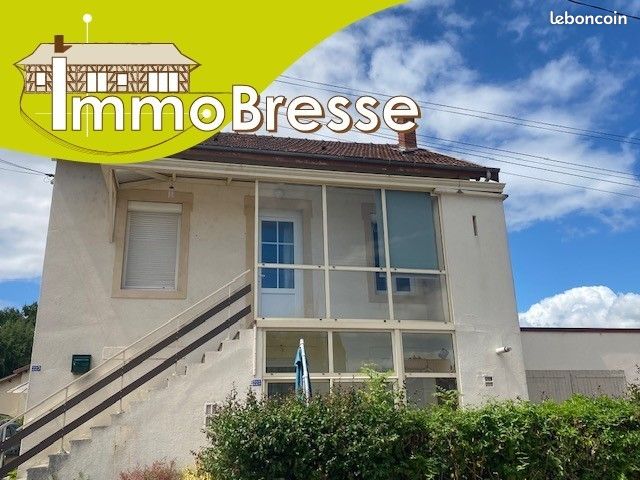 Appartement 3 pièces 64 m² · à Montrevel-en-Bresse · 64 m² · 590 €
