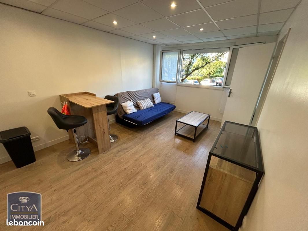 Appartement 1 pièce 28 m² · à Cholet · 28 m² · 550 €/mois