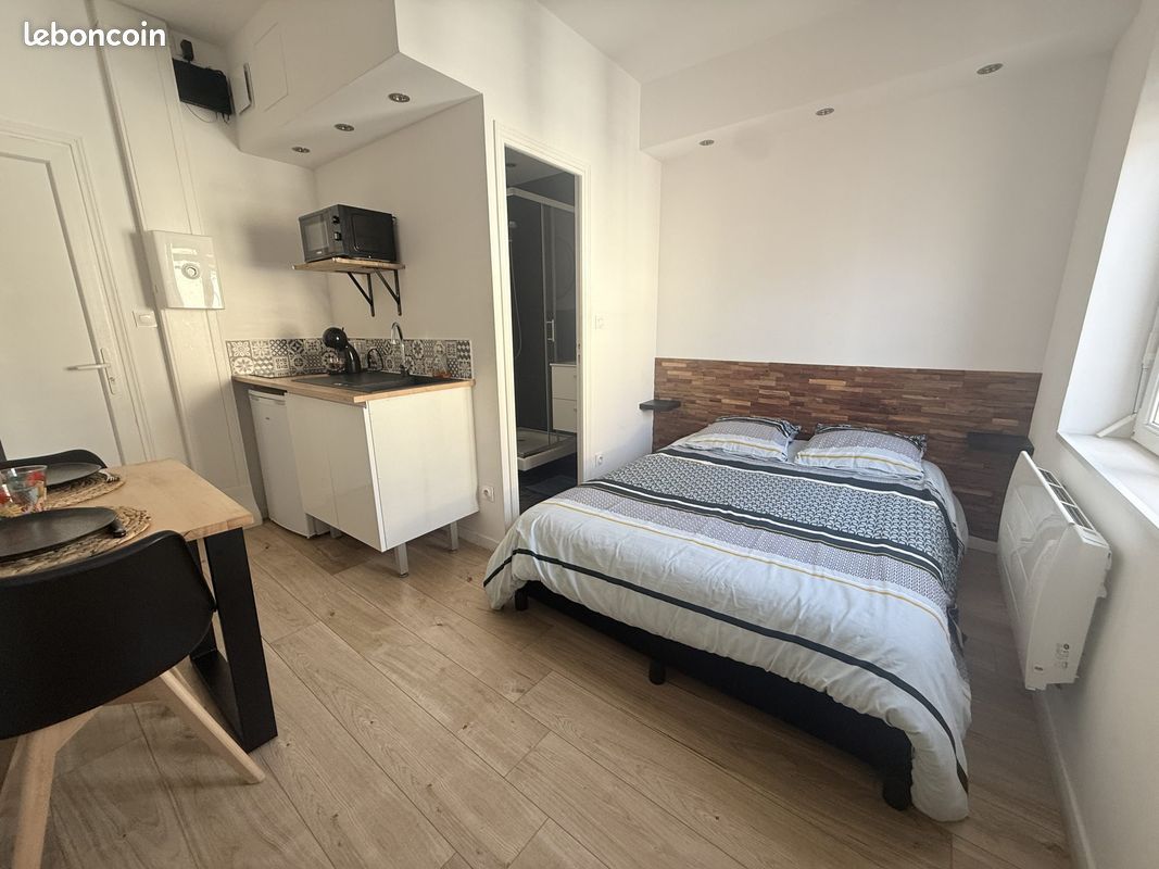 Immeuble 120 m² · à Lens · 120 m² · 325 000 €