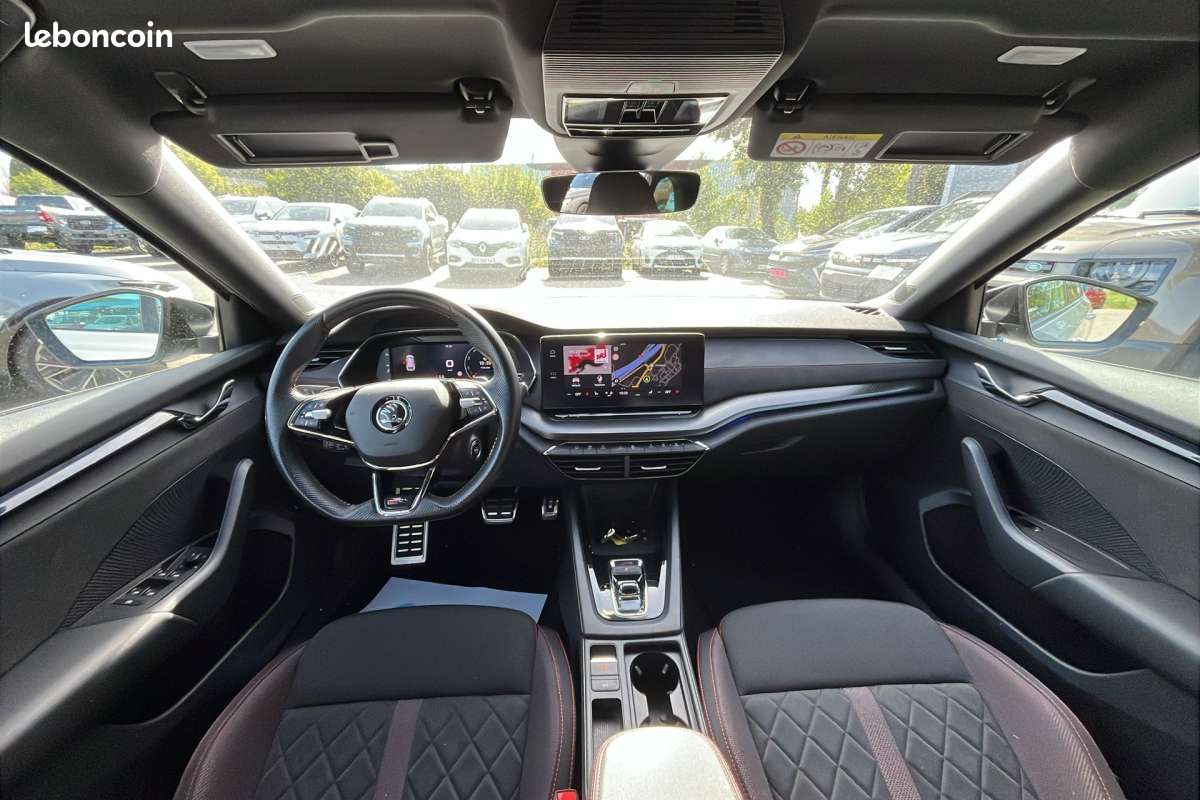 Skoda Octavia 2.0 TDI 200 RS DSG7 T.O (image 3)