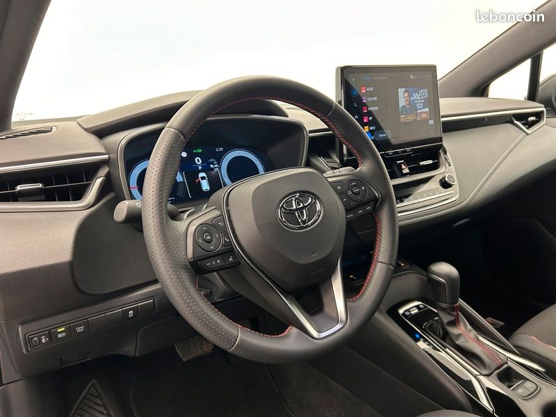 Toyota corolla touring sports Hybride 2.0L 178 GR Sport (image 19)