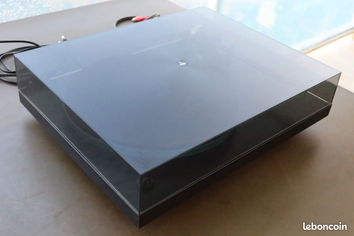 Rega Planar 3 1997 - RB300 - 1re main - Rega Bias (image 1)