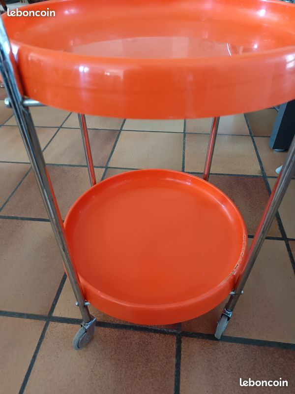 Desserte à roulette orange vintage (image 2)
