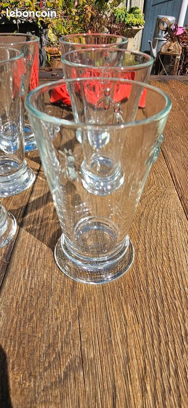 Lot de 6 grands verres La Rochère Abeilles estampillé Paris Musées (image 2)