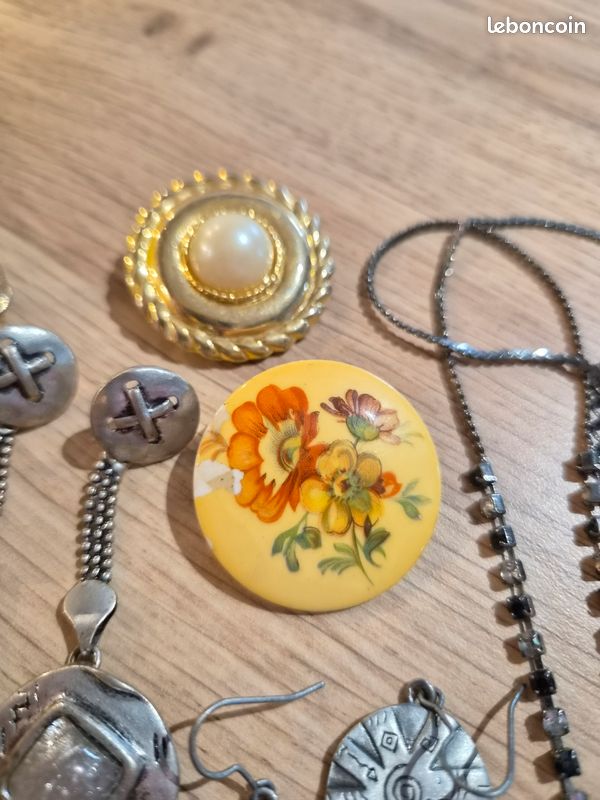 Lot bijoux vintage (image 3)