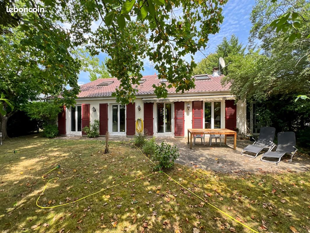 Maison 7 pièces 137 m² · à Mennecy · 137 m² · 400 000 €
