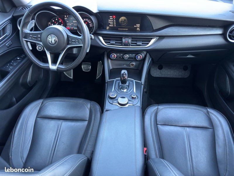 Alfa stelvio 2.2 D 210 CV EXÉCUTIVE Q4 AT8 MY19 / EXCELLENT ÉTAT (image 4)