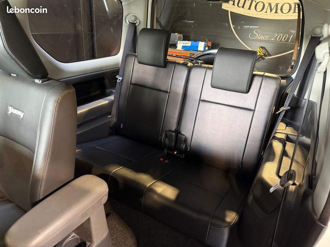 SUZUKI JIMNY 1,3L VVT 86Ch 4X4 3 PORTES 1ère MAIN (image 23)