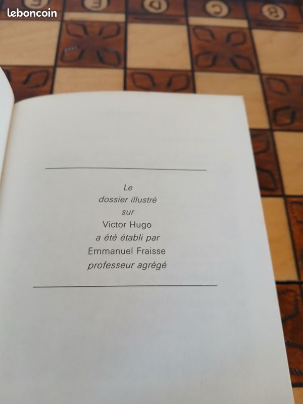 Litterrature Francaise XIX siecle. Victor Hugo Poemes Choisies. Textes integraux etudies par Professeur de Lettres Isabelle & Emmanuel Fraisse Livre de poche Nathan 1985 250 pages et Dossier illustre (image 4)