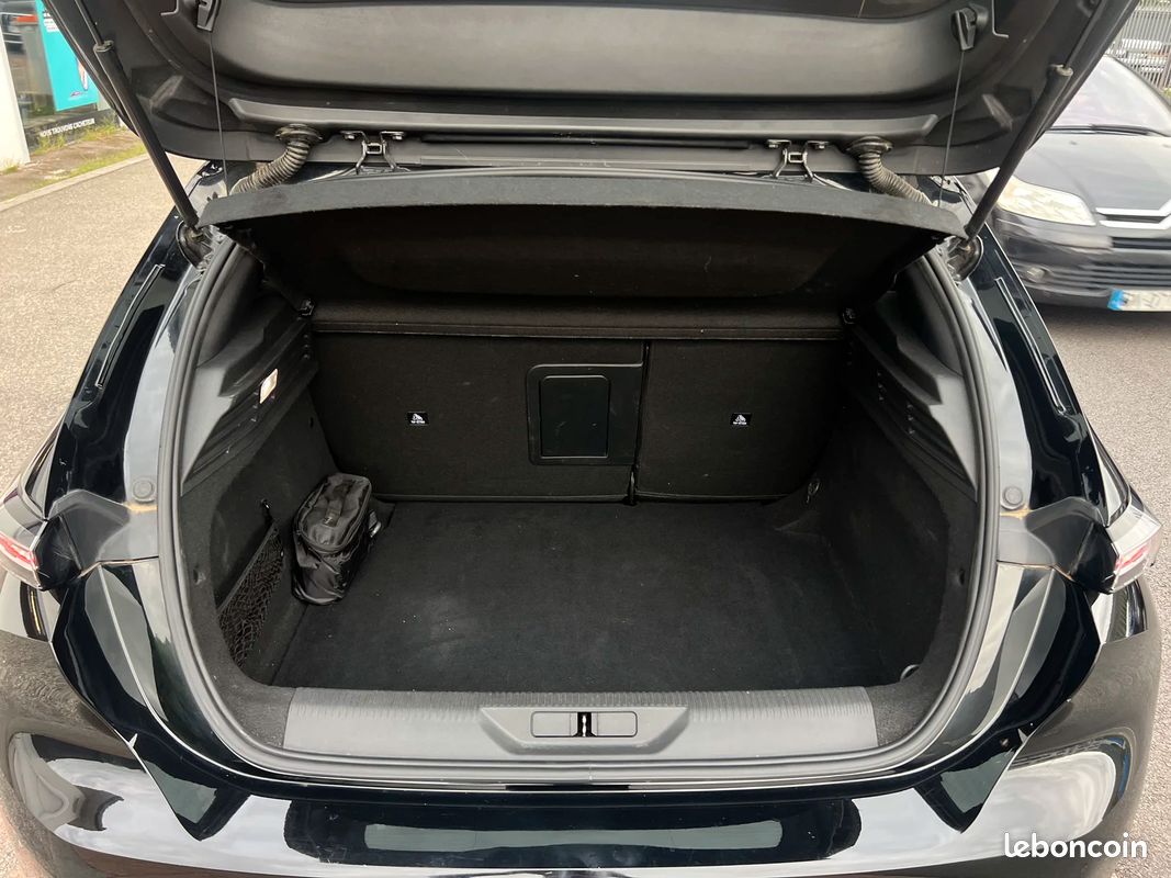 Peugeot 308 1,5 BLUE HDI 130 ALLURE CARPLAY - CAMÉRA 360 - ACC - LED (image 22)