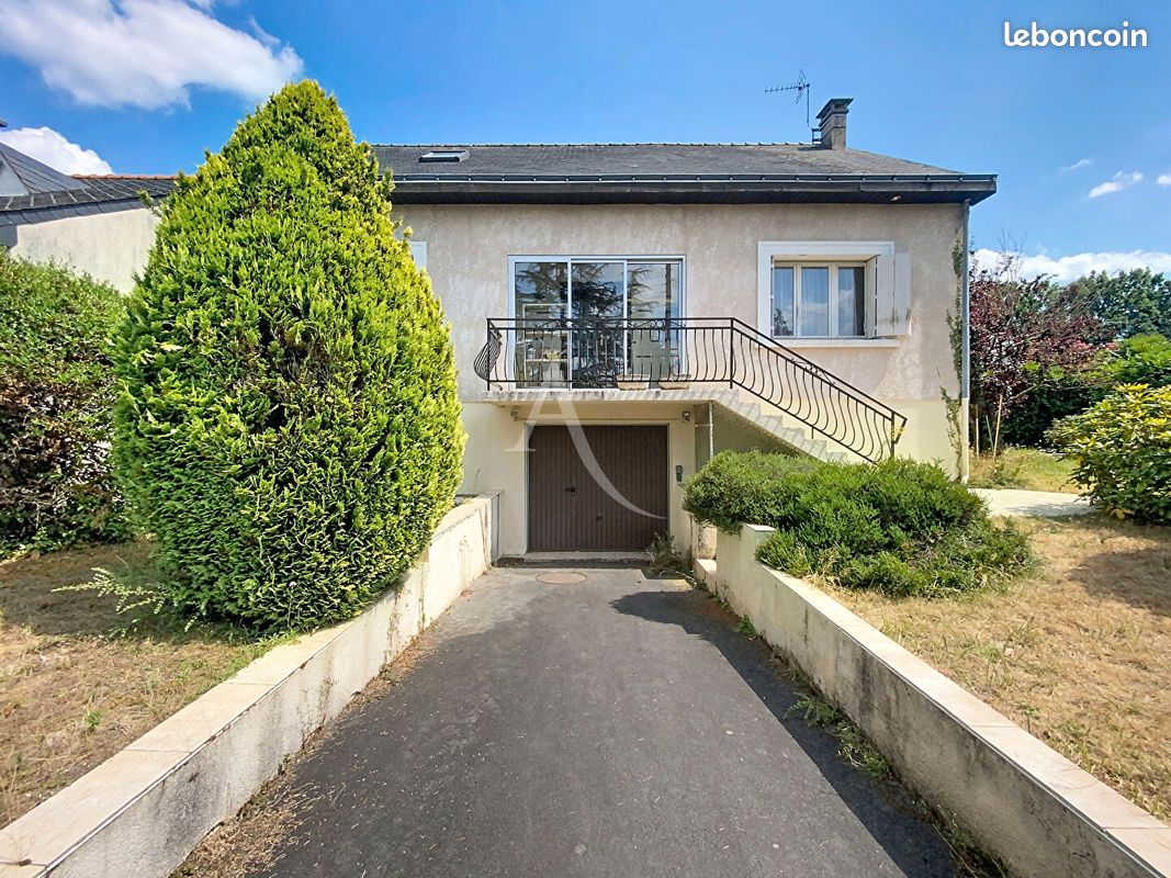 Maison 5 pièces 131 m² · à Saint-Léger-de-Linières · 131 m² · 249 900 €