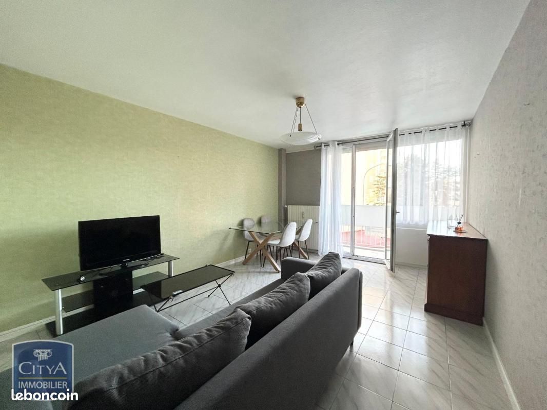 Appartement 4 pièces 74 m² · à Chalon-sur-Saône · 74 m² · 899 €/mois