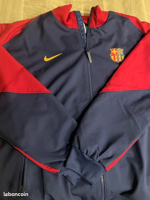 Veste avant match fc Barcelone taille L neuve avec étiquette (image 1)