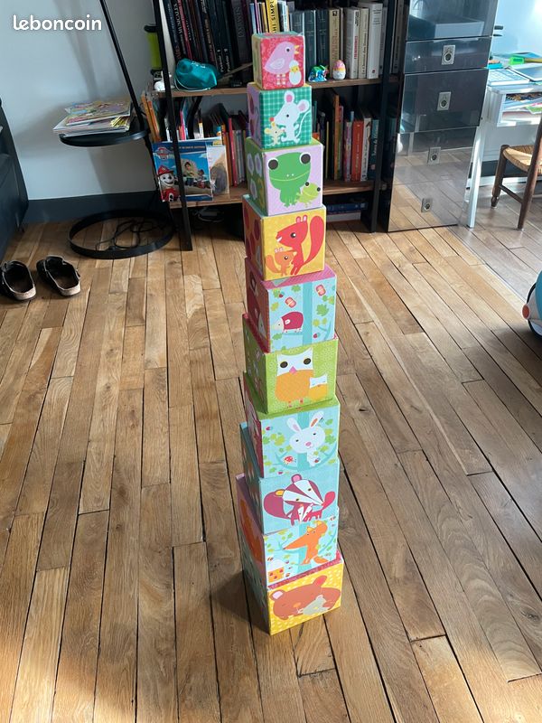 Pyramide Djeco (image 1)