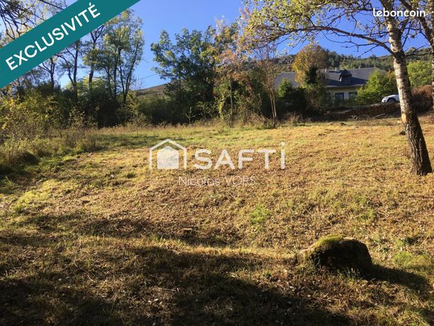 Terrain 2392 m² MEYRUEIS