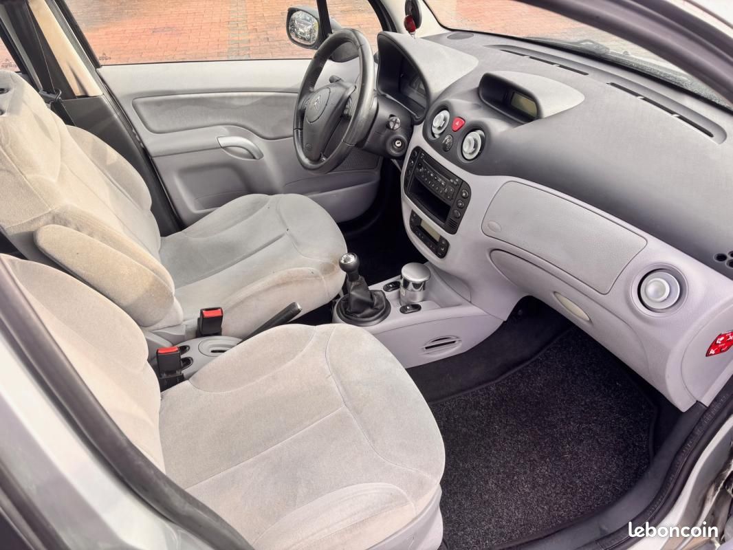 Citroën C3 1.4 i 75 CH (image 10)
