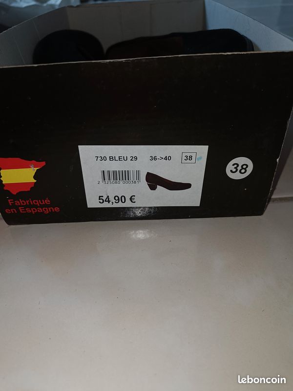 Belles chaussures escarpins à petit talon cuir véritable qualité élégants femme bleu marine doré (image 11)