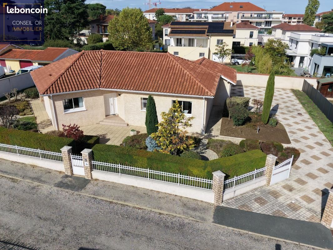 Maison 4 pièces 116 m² · à Craponne · 116 m² · 610 000 €