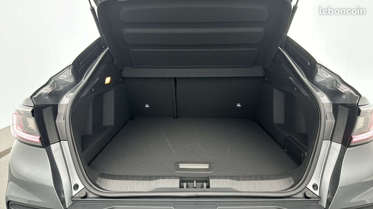 Renault arkana e tech full hybrid 145 gsr2 techno (image 15)