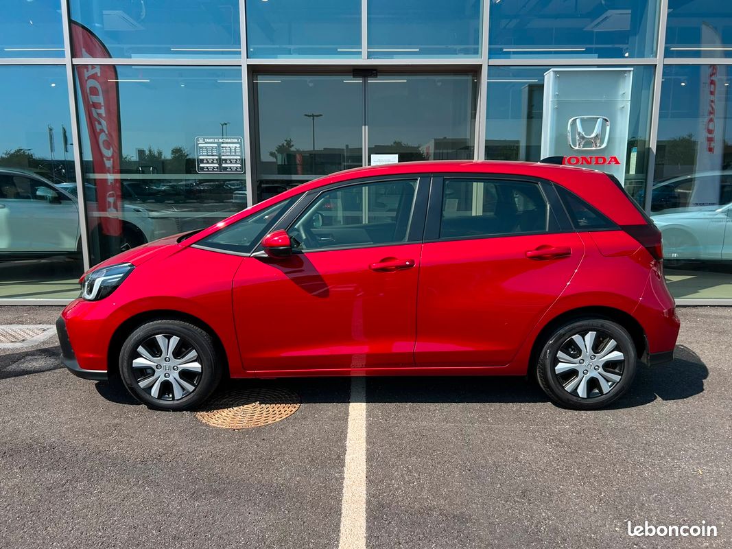 HONDA Jazz e:HEV 1.5 i-MMD Executive (image 2)