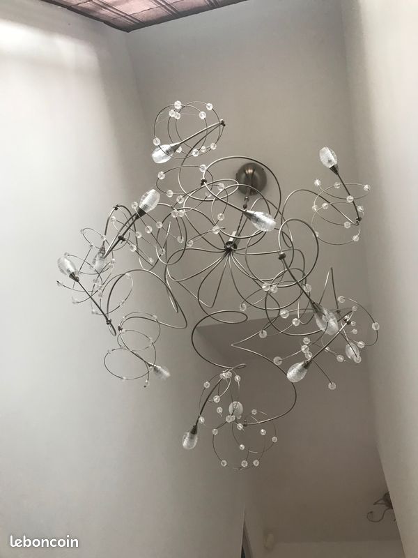 Superbe lustre design et contemporain (image 2)