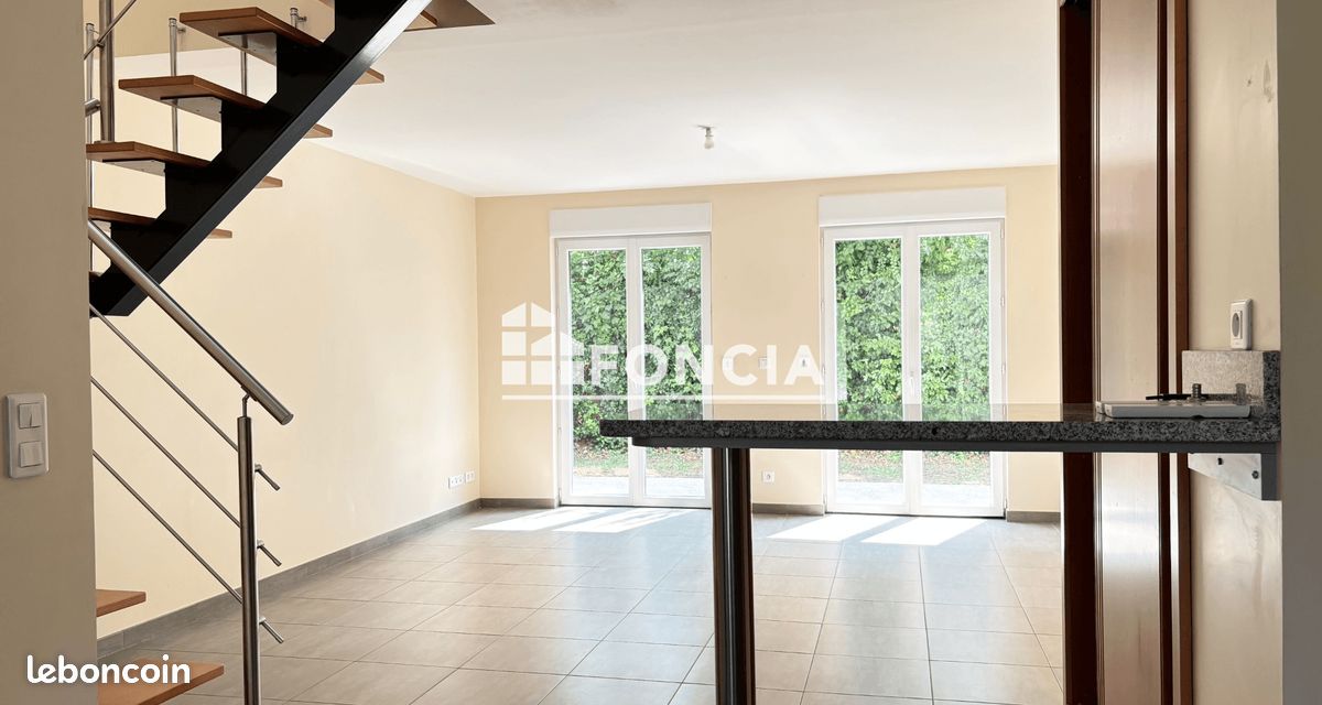Maison 4 pièces 86 m² · à Villiers-Saint-Frédéric · 85,9 m² · 1 679 €/mois