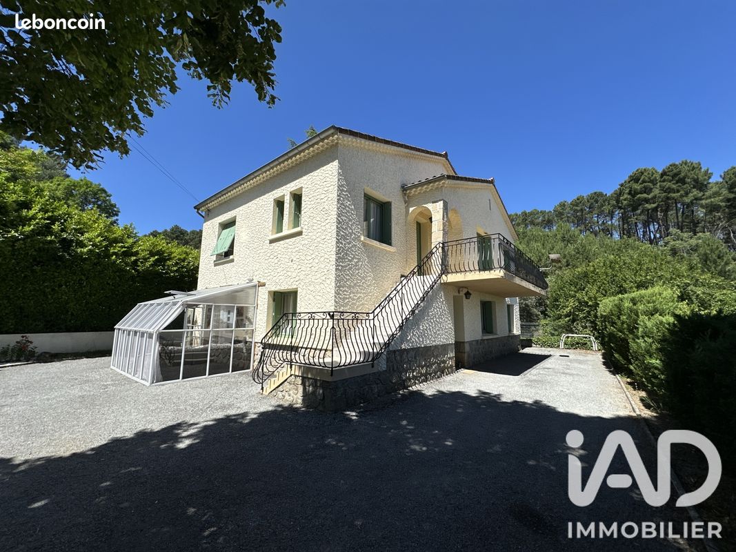 Maison 9 pièces 160 m² · à Aubenas · 160 m² · 285 000 €