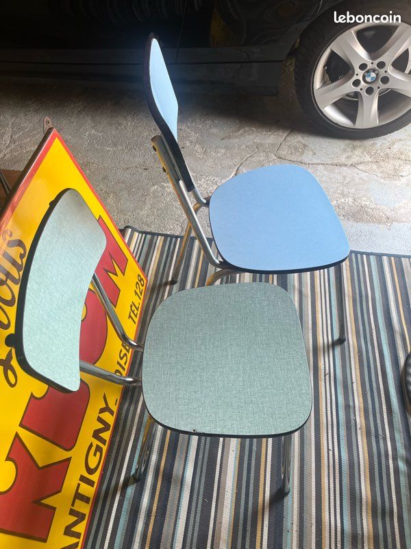 2 chaises Formica bleue et verte (image 4)