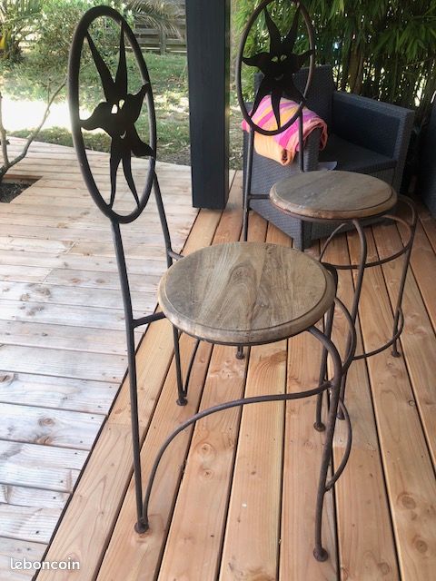 Tabouret bois et metal (image 1)