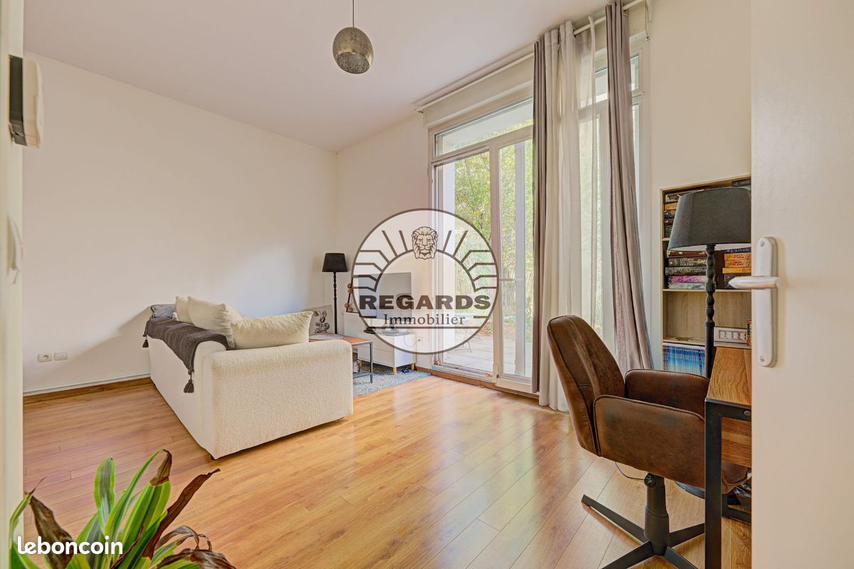 Appartement 2 pièces 42 m² · à Arcueil · 42 m² · 255 000 €