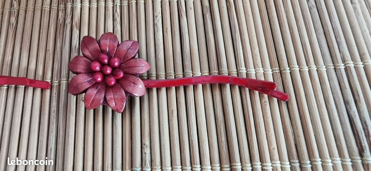 Barrettes, fleurs en cuir (image 3)