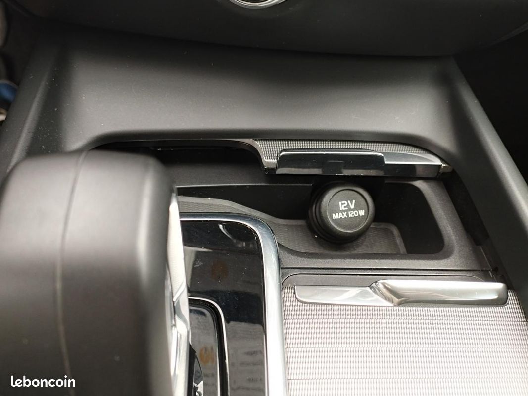 VOLVO V60 B4 Micro-Hybride Diesel - 197 - BVA Geartronic 2018 BREAK Start (image 31)