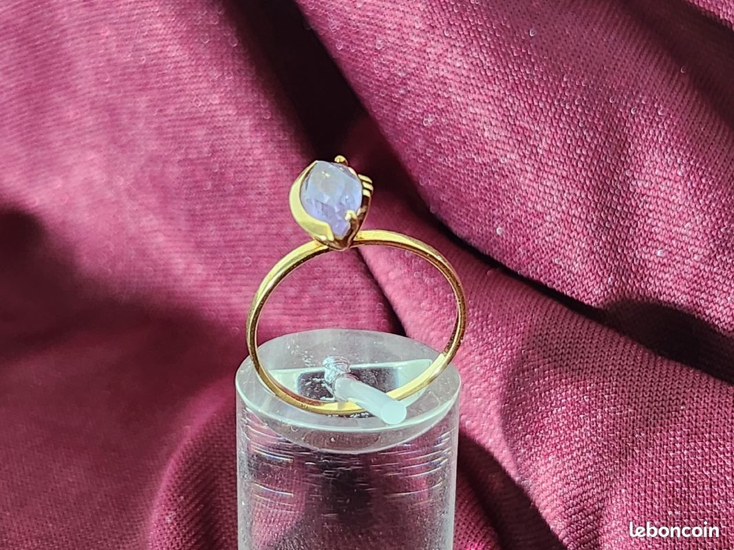 Bague améthyste et or jaune (image 1)