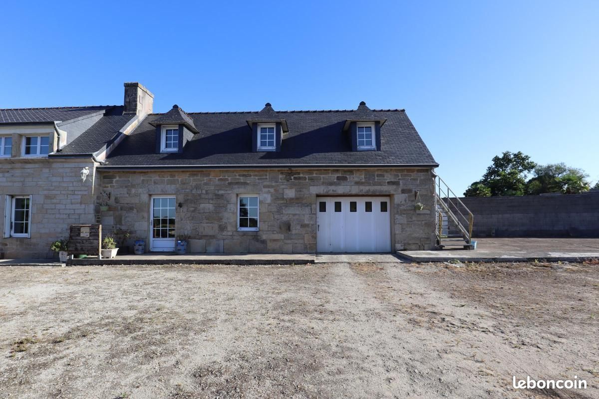 Propriété 12 pièces 239 m² (image 12)