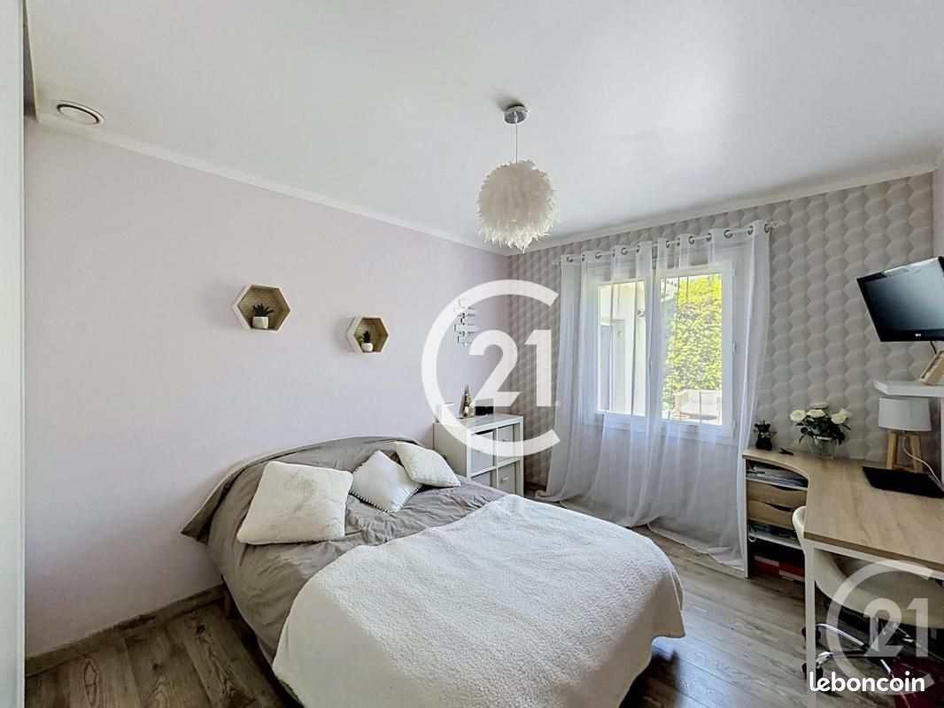 Maison 5 pièces 141 m² (image 13)