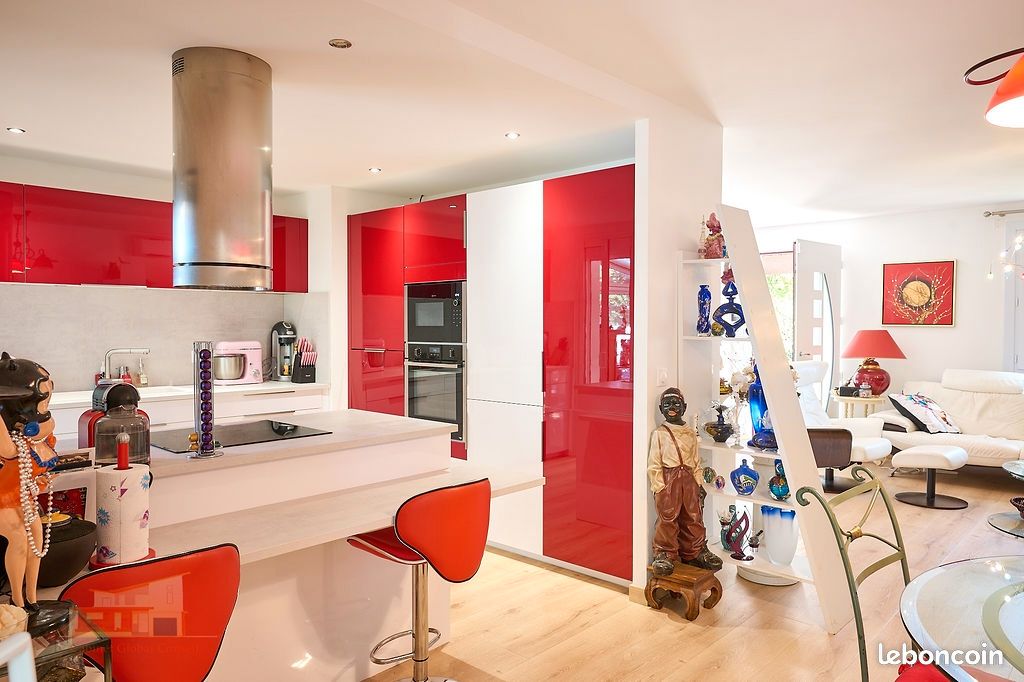 Maison 5 pièces 135 m² · à Le Beausset · 135 m² · 647 000 €