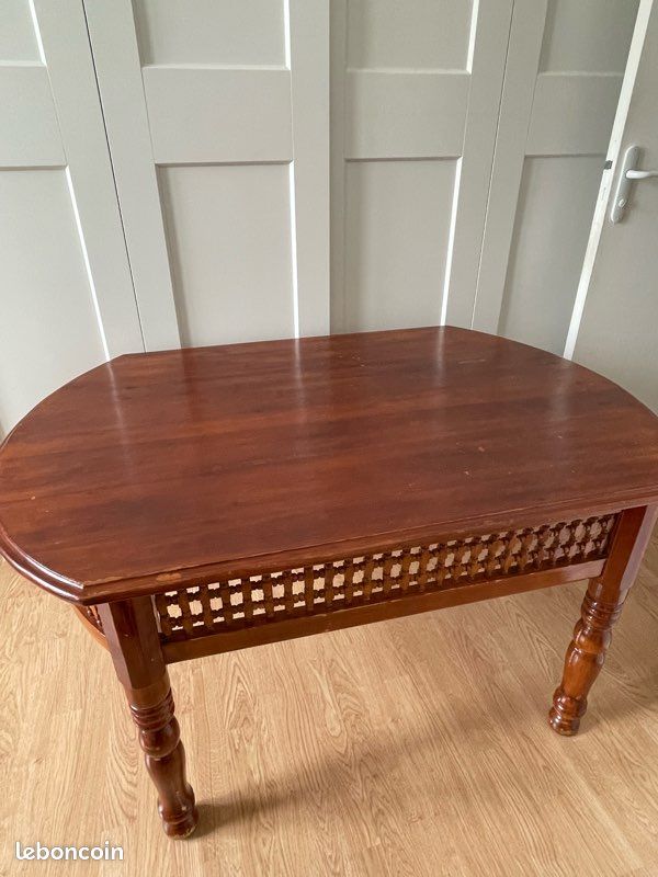 Table salon (image 1)