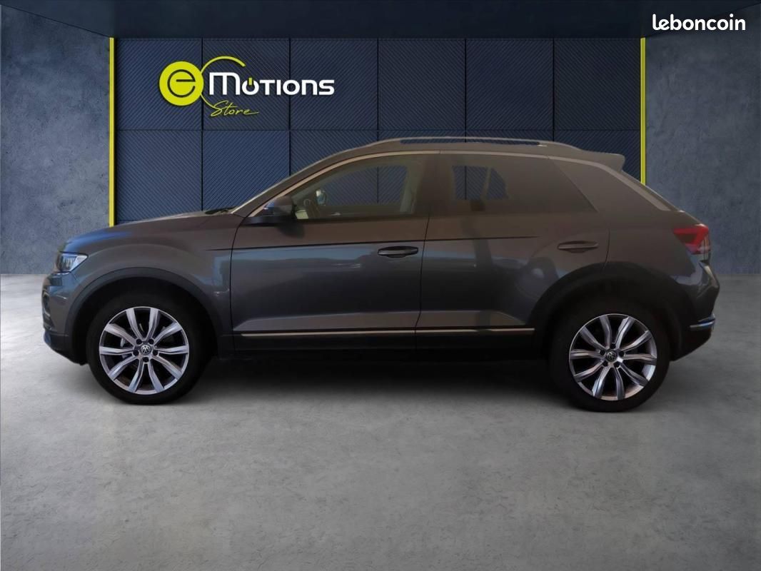 Volkswagen T-Roc 1.5 TSI EVO 150ch Carat Exclusive DSG7 S&S (image 2)