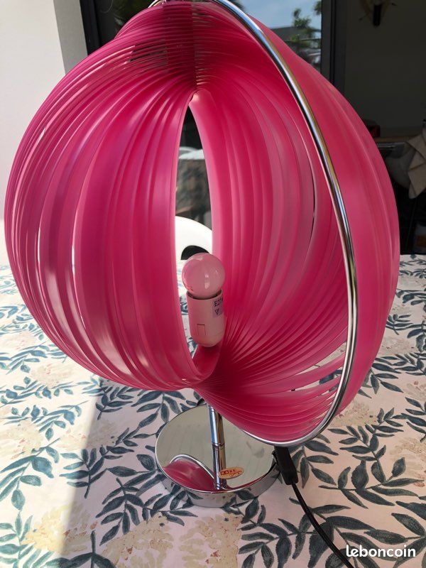 Magnifique lampe Kare Design (image 2)