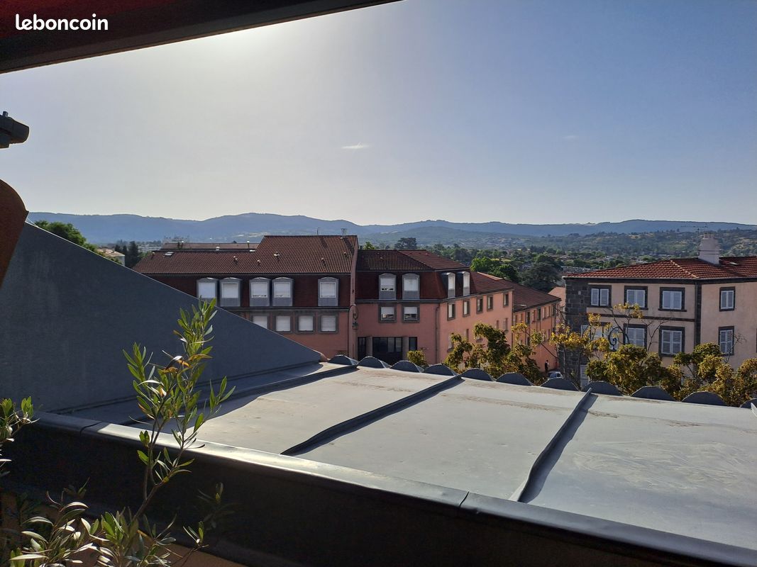 Appartement 4 pièces 104 m² · à Riom · 104 m² · 270 000 €