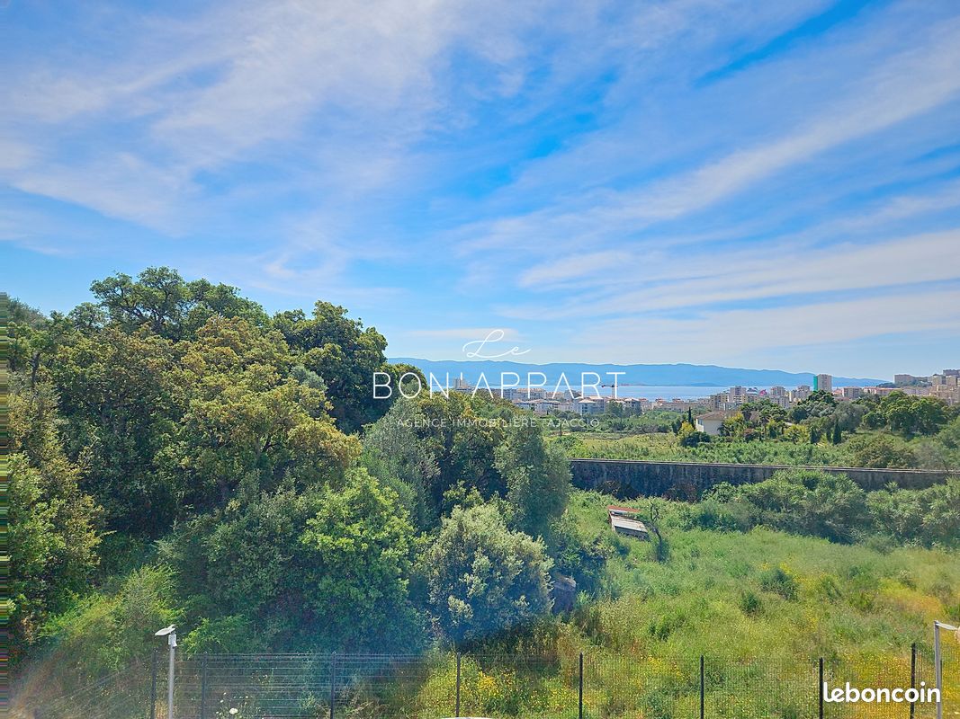 Appartement 2 pièces 51 m² · à Ajaccio · 51 m² · 950 €/mois