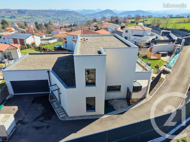 Villa 5 pièces 187 m²