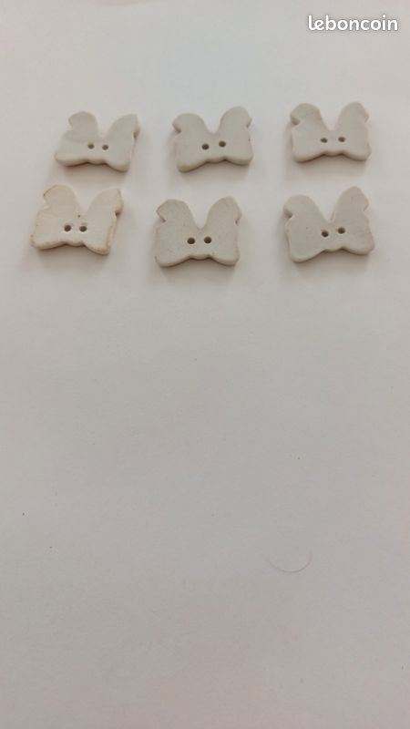 Lot De 6 Boutons Vintage Bombés Lisses - Couleur Crème, Diamètre 2,2 Cm, Référence 2387 - Occasion, Origine France