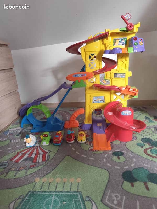 Tut tut bolide (image 1)