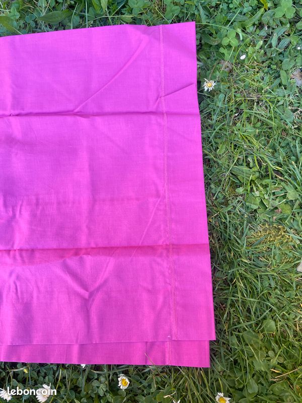 Taie de traversin fuchsia (image 2)