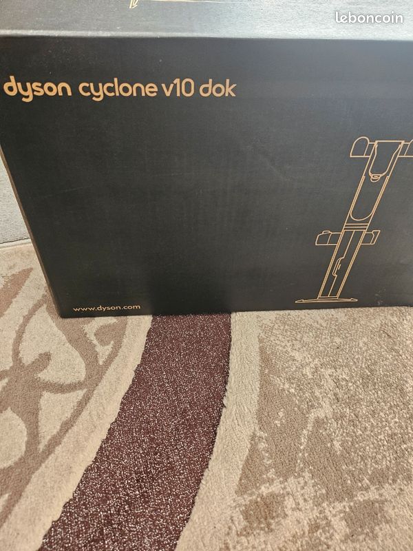 Dyspn Cyclone V10 dok (image 1)