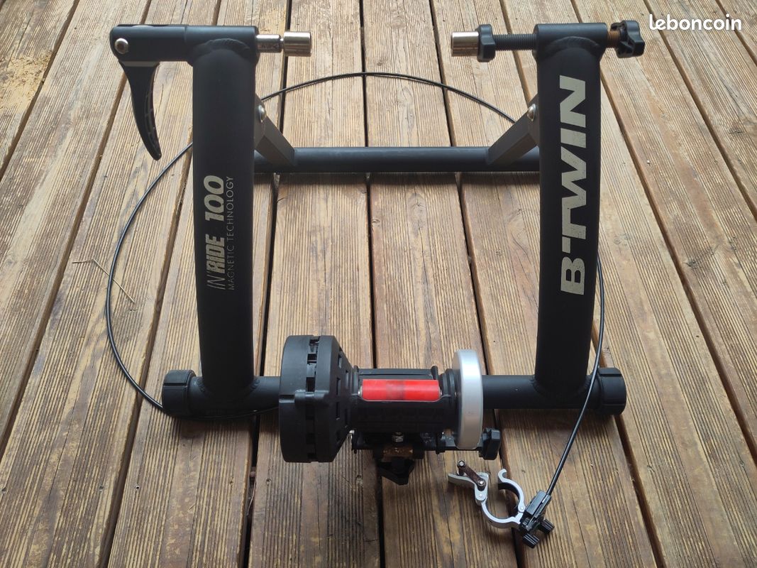 Home trainer BTWIN In'ride 100 (image 1)